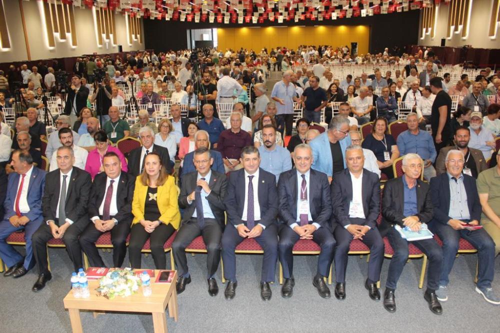 CHP İL BAŞKANLIĞINI YENİLİKÇİLERDEN NAİL KAMACI KAZANDI