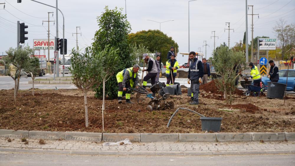 DAHA YEŞİL BİR ADIYAMAN İÇİN ÇALIŞMALAR DEVAM EDİYOR