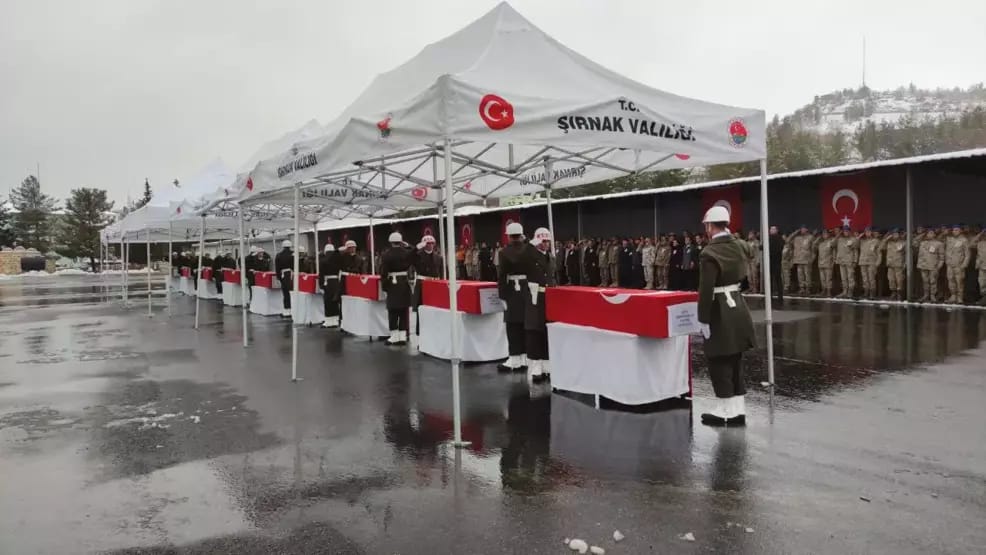 PENÇE-KİLİT ŞEHİTLERİ İÇİN ŞIRNAK’TA UĞURLAMA TÖRENİ