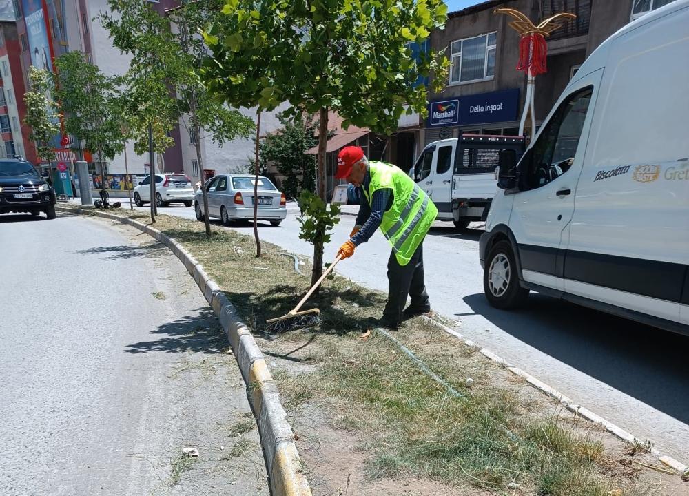 HAKKARİ’DE REFÜJLERDE BAKIM VE ONARIM ÇALIŞMASI