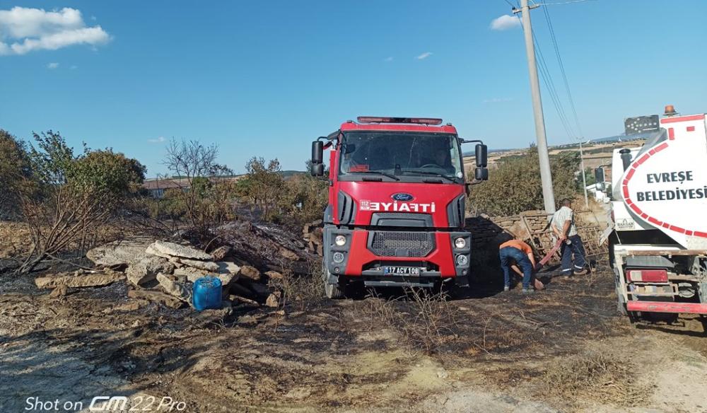 YÜLÜCE KÖYÜ’NDE ORMANLIK  YANGIN 