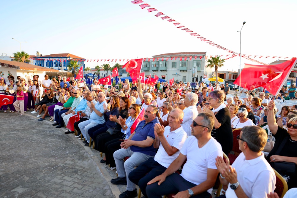 BAŞKAN DENİZLİ: O KURUCU DEĞERLERİN İLELEBET BEKÇİSİ OLACAĞIZ