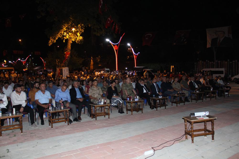 SINIRIN SIFIR NOKTASI ÇUKURCA'DA 15 TEMMUZ ETKİNLİĞİNE YOĞUN İLGİ