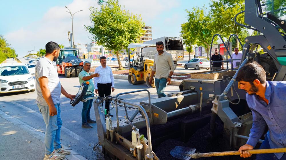 ADIYAMAN BELEDİYESİ ÜNİVERSİTE ÖĞRENCİLERİ İÇİN YOL ÇALIŞMALARINI HIZLANDIRDI