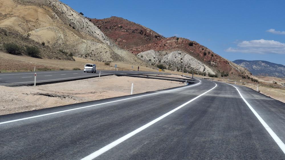 BEYPAZARI-NALLIHAN ARASINDA 5 KM’LİK DUBLE YOL TRAFİĞE AÇILDI