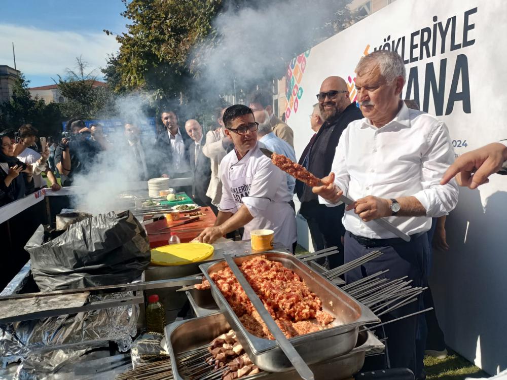 Adana’nın Gastronomi Festivali, Yerli ve Yabancı Turistleri Büyüledi