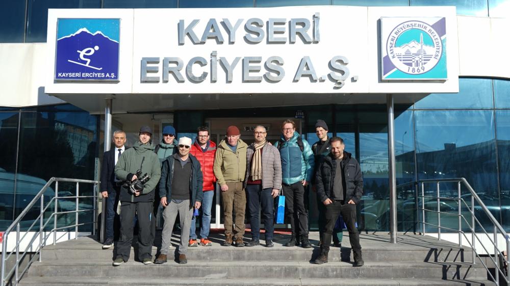 Erciyes Kayak Merkezi, Amerika ve İngiltere Basınının Gündeminde