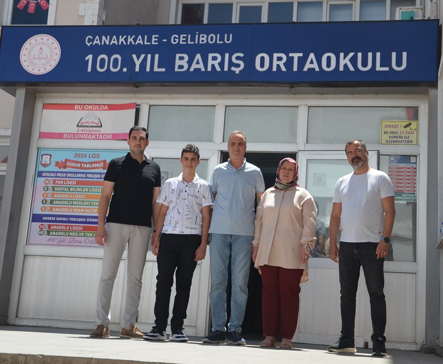 GELİBOLULU SEMİH BAKIR’DAN GURUR VERİCİ BAŞARI: LGS’DE TAM PUANLA TÜRKİYE BİRİNCİSİ OLDU