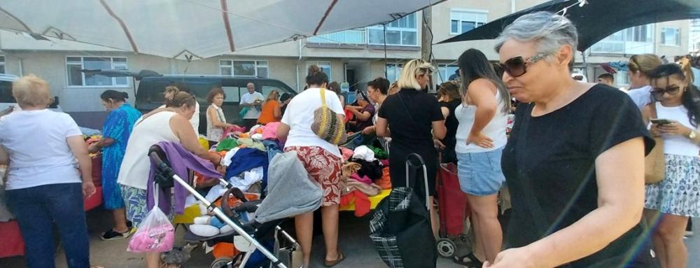 GELİBOLU SALI PAZARI’NDA MEVSİM SONU BEREKETİ: VATANDAŞ BAYRAM ETTİ, ESNAF GÜLDÜ