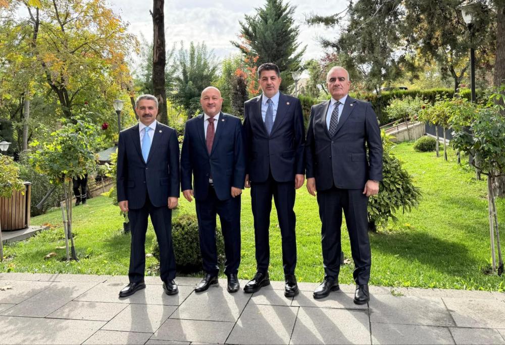 MİLLETVEKİLİ İSHAK ŞAN: “ADIYAMAN’IN YENİDEN İNŞASI BİZİM İÇİN BİR VATAN BORCUDUR”