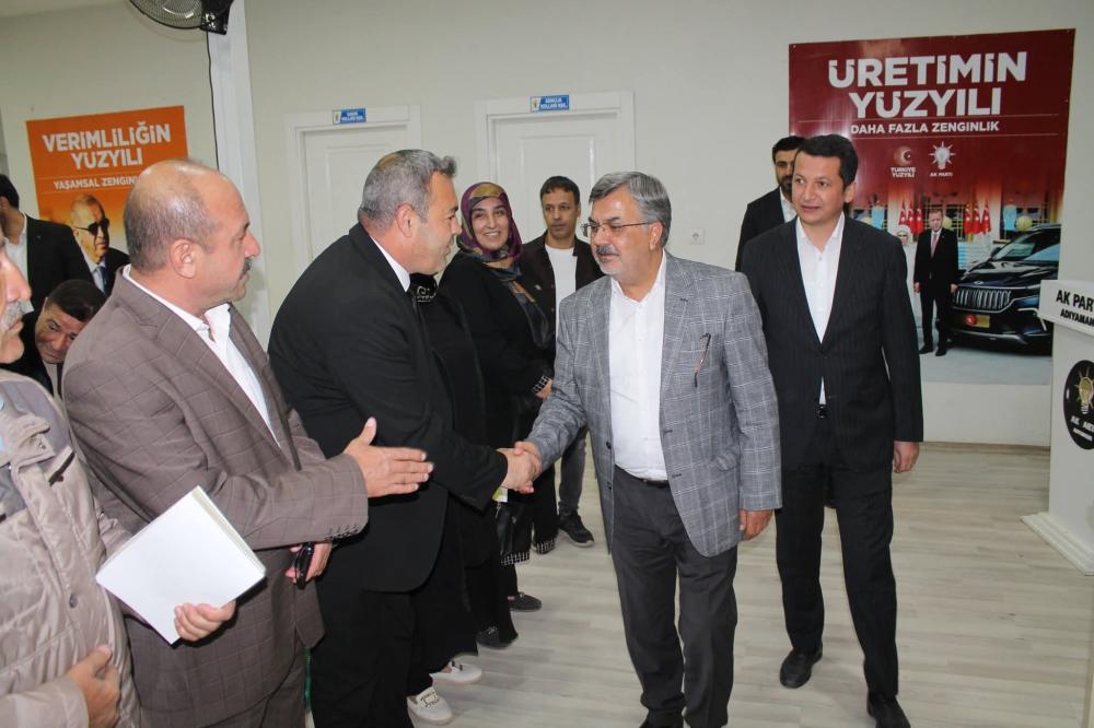 AK PARTİ ADIYAMAN İL BAŞKANI SEÇİLEN ÇADIR’DAN ANLAMLI ÇAĞRI: “ÇİÇEK YERİNE GAZZE’YE BAĞIŞ YAPIN”