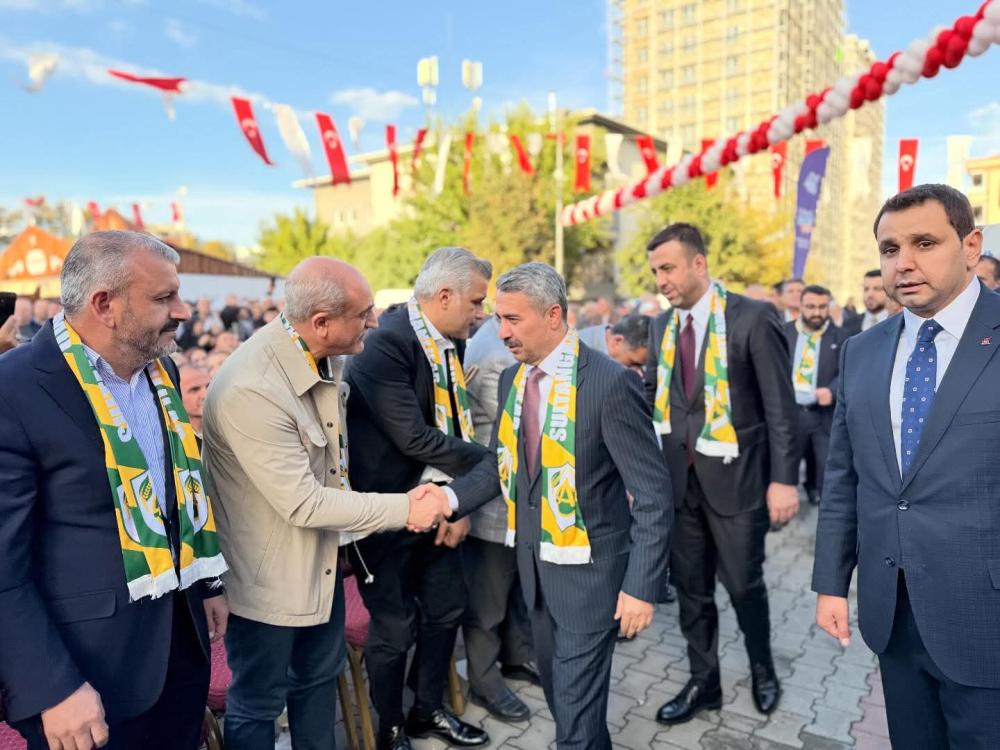 MUSTAFA ALKAYIŞ, ADIYAMAN KÜLTÜR BULUŞMALARI’NDA HEMŞEHRİLERİYLE BULUŞTU