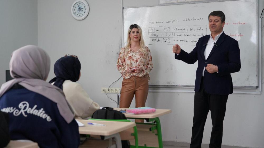 ADIYAMAN BELEDİYESİ’NDEN ÜNİVERSİTELİLERE DESTEK