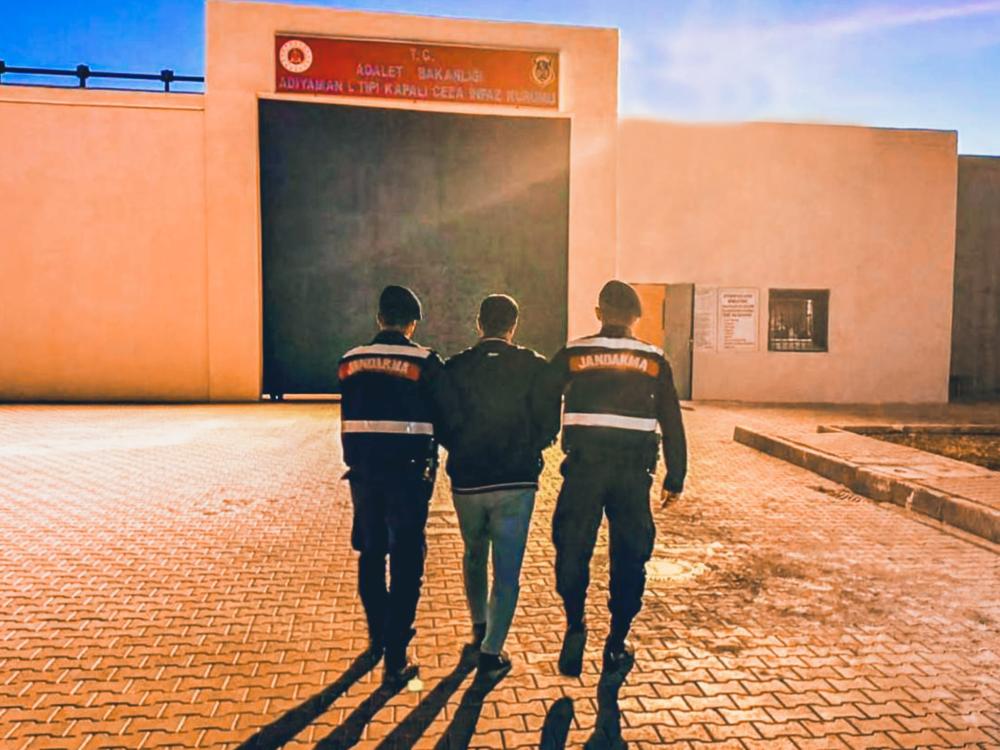 JANDARMADAN ARANAN ŞAHISLARA SIKI TAKİP: 3 KİŞİ TUTUKLANDI