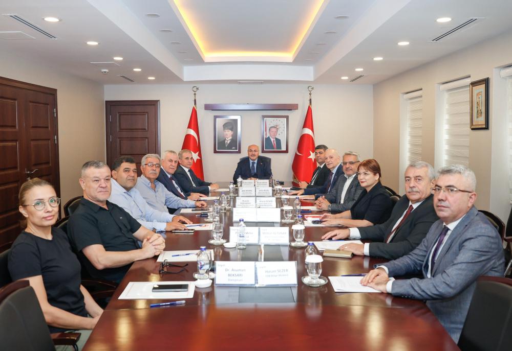 ADANA\'DA KARATAŞ TARIMA DAYALI İHTİSAS (SU ÜRÜNLERİ) ORGANİZE SANAYİ BÖLGESİ MÜTEŞEBBİS HEYET TOPLANTISI