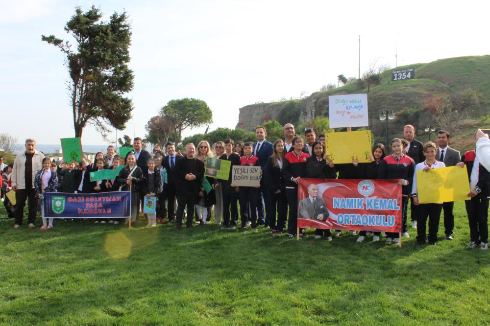 300 ZEYTİN FİDANI GELİBOLU’DA TOPRAKLA BULUŞTU