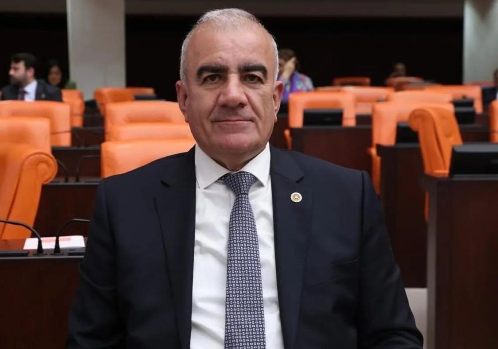 MİLLETVEKİLİ ÖZHAN  “GELECEĞİMİZİN MİMARLARINA MİNNETTARIZ”