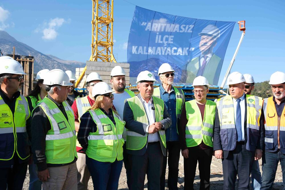 GÜNGÖR GEÇER, TEMELİ ATILAN POZANTI ATIK SU ARITMA TESİSİ’NDE İNCELEMELERDE BULUNDU