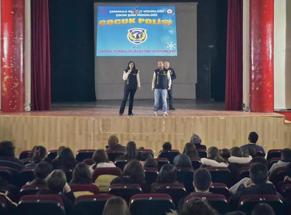 GELİBOLU’DA AKRAN ZORBALIĞINA KARŞI BİLİNÇ EĞİTİMİ VERİLDİ