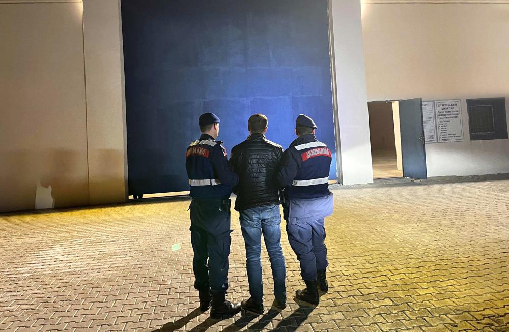 ARANAN ŞAHIS JANDARMA OPERASYONUYLA YAKALANDI