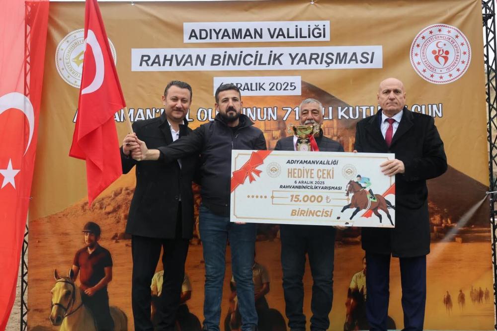 İl Müdürü Hüseyin Elüstü: “Adıyaman’ın 71. Yıl Coşkusu Rahvan Atlarla Taçlandı”