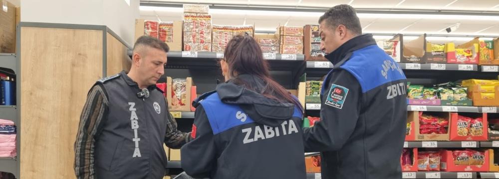 SARIÇAM BELEDİYESİ ZABITA EKİPLERİNDEN İŞLETMELERE SIKI DENETİM