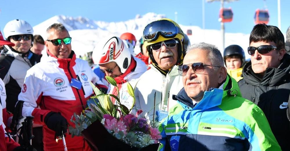 ERCİYES KAYAK MERKEZİ, BAŞARILARINI BİLİMSEL MAKALELERLE BELGELİYOR