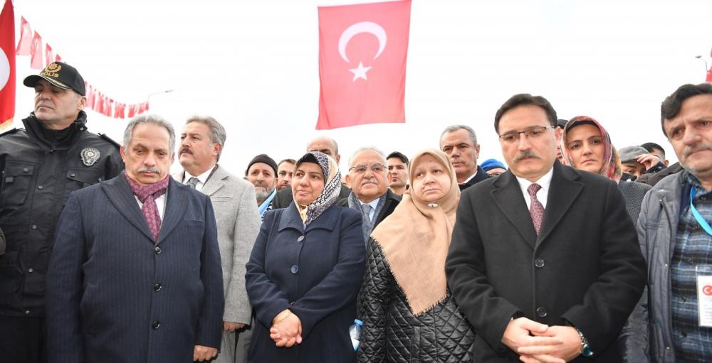 BAŞKAN BÜYÜKKILIÇ: “17 ARALIK, BU MİLLETİN HAFIZASINDAN SİLİNMEYECEK”