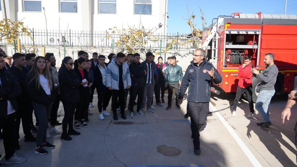 ADIYAMAN BELEDİYESİ İTFAİYECİ ALIMINDA PARKUR HEYECANI