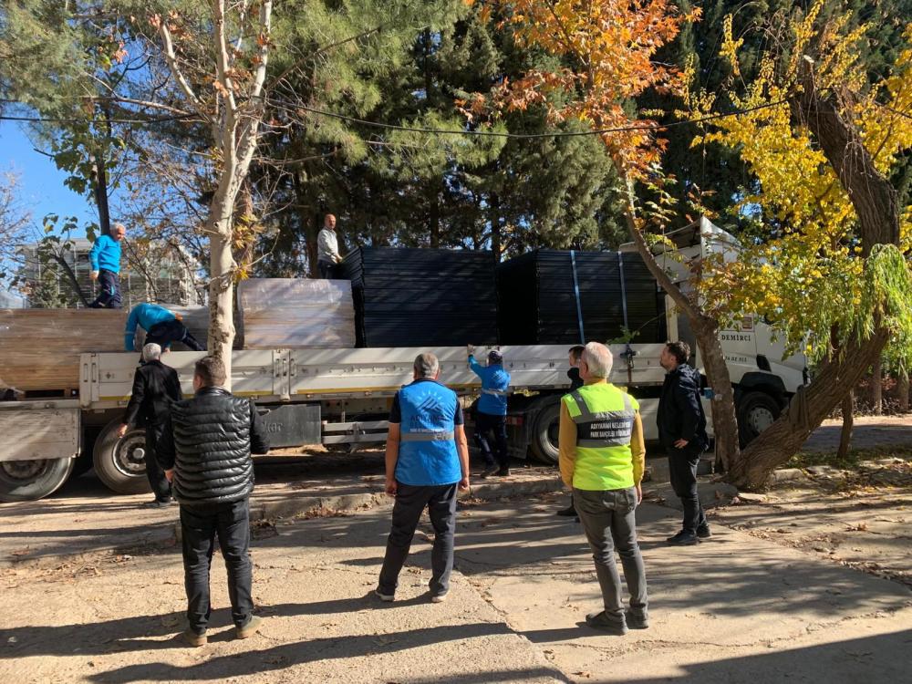 BARTIN BELEDİYESİNDEN ADIYAMAN’A PARK DONATISI DESTEĞİ