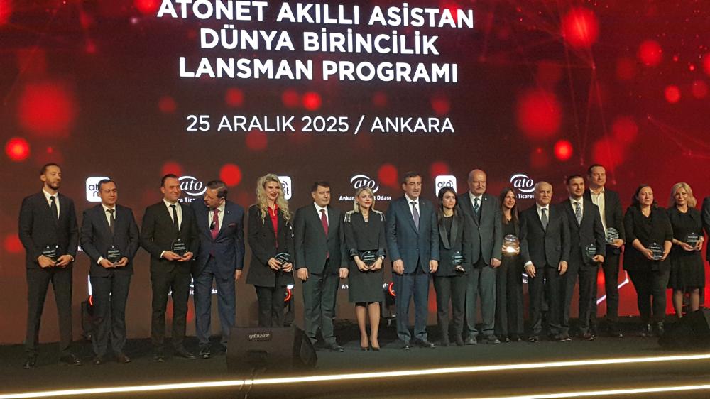 DÜNYA BİRİNCİLİĞİ ELDE EDEN \