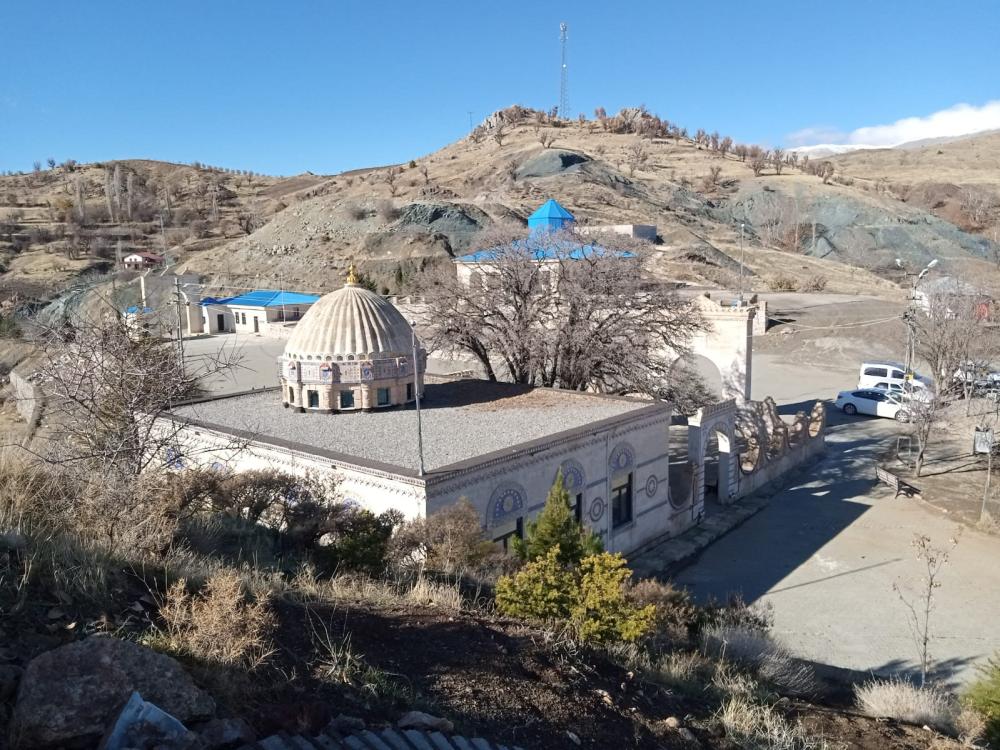 ADIYAMANLI YAZAR HÜSEYİN TURHAL\'DAN ÖNEMLİ EDEBİ PROJE: AP AZİZ DEDE ROMANI YOLDA!