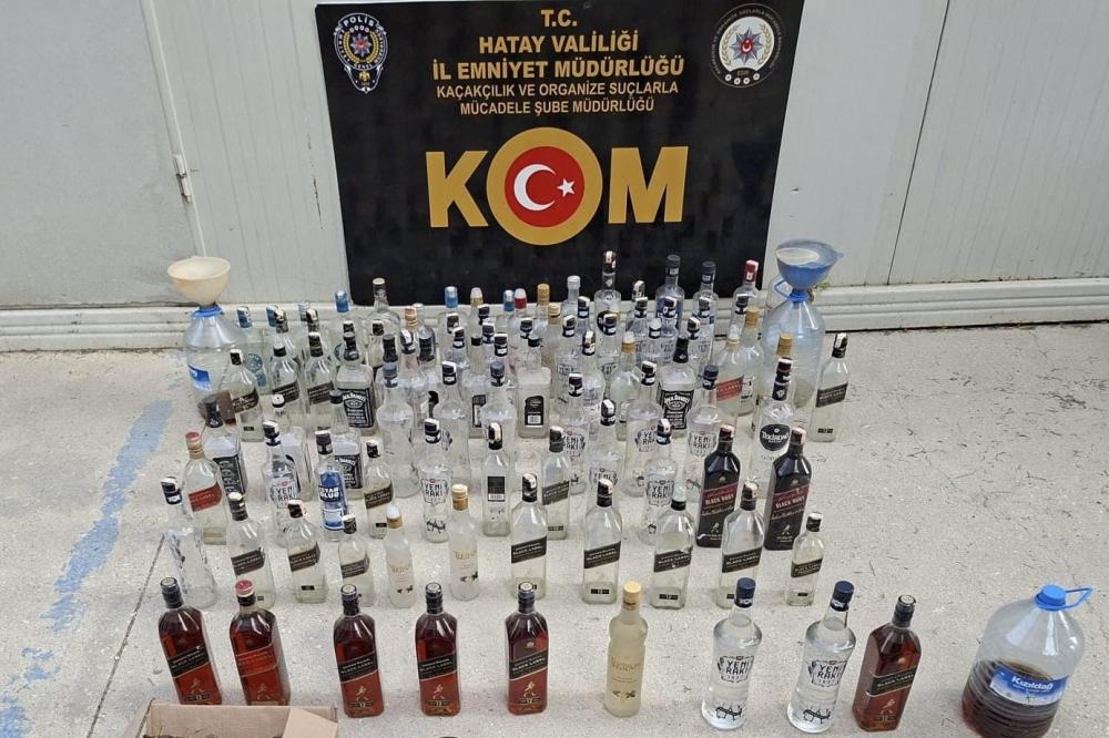 HATAY’DA SAHTE VE KAÇAK ALKOL OPERASYONU: 1020 LİTRE ELE GEÇİRİLDİ