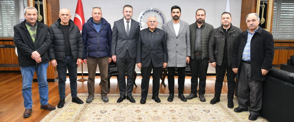 BAŞKAN BÜYÜKKILIÇ’A YILSONU ZİYARETÇİ YOĞUNLUĞU