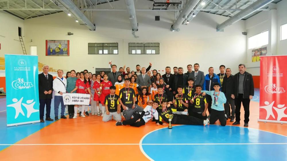 Okul Sporları Futsal Finalleri Sona Erdi