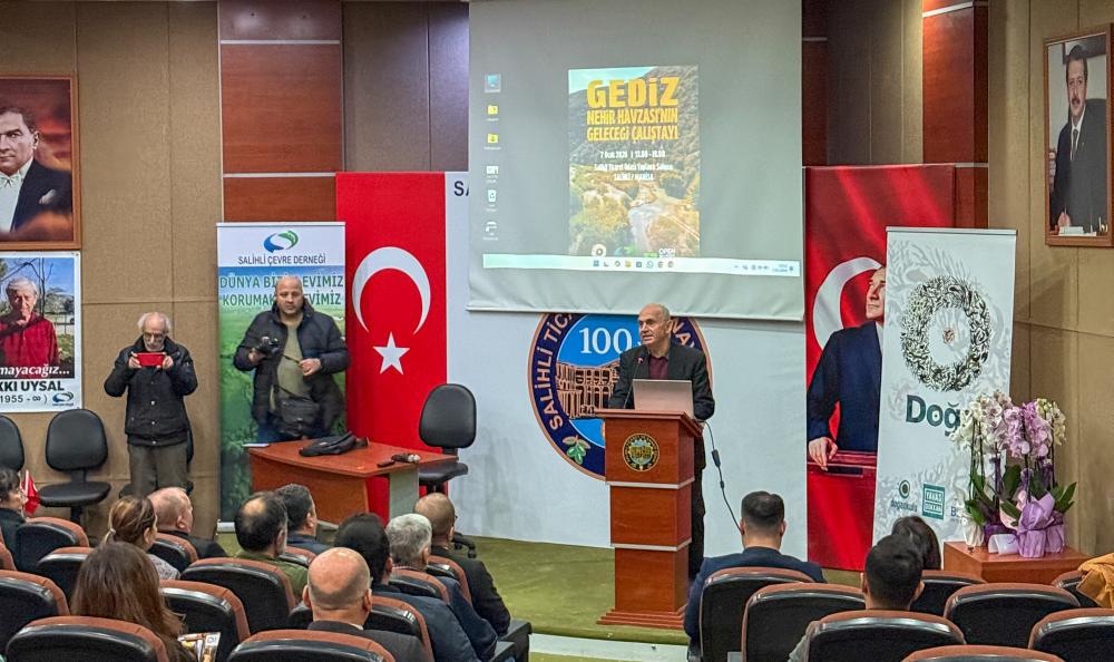 GEDİZ\'İN KİRLİLİĞİNE DİKKAT ÇEKTİLER