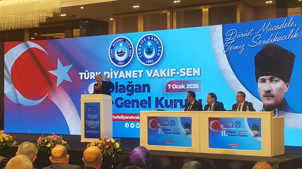TÜRK DİYANET VAKIF-SEN\'DE GÖREV DEĞİŞİMİ:YENİ BAŞKAN KADİR ŞAHİN