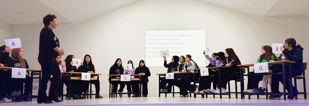 İSMET İNÖNÜ MTAL’NİN KIZLARI BİLGİLERİNİ YARIŞTIRDI