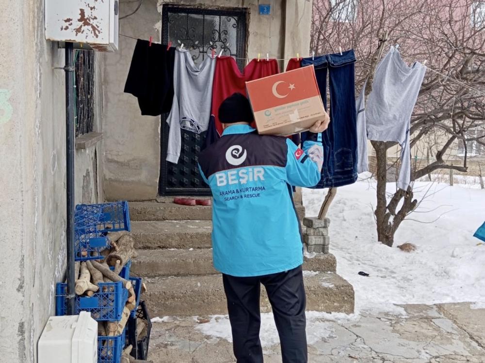Beşir Derneği Tatvan’da İhtiyaç Sahiplerine Ulaştı