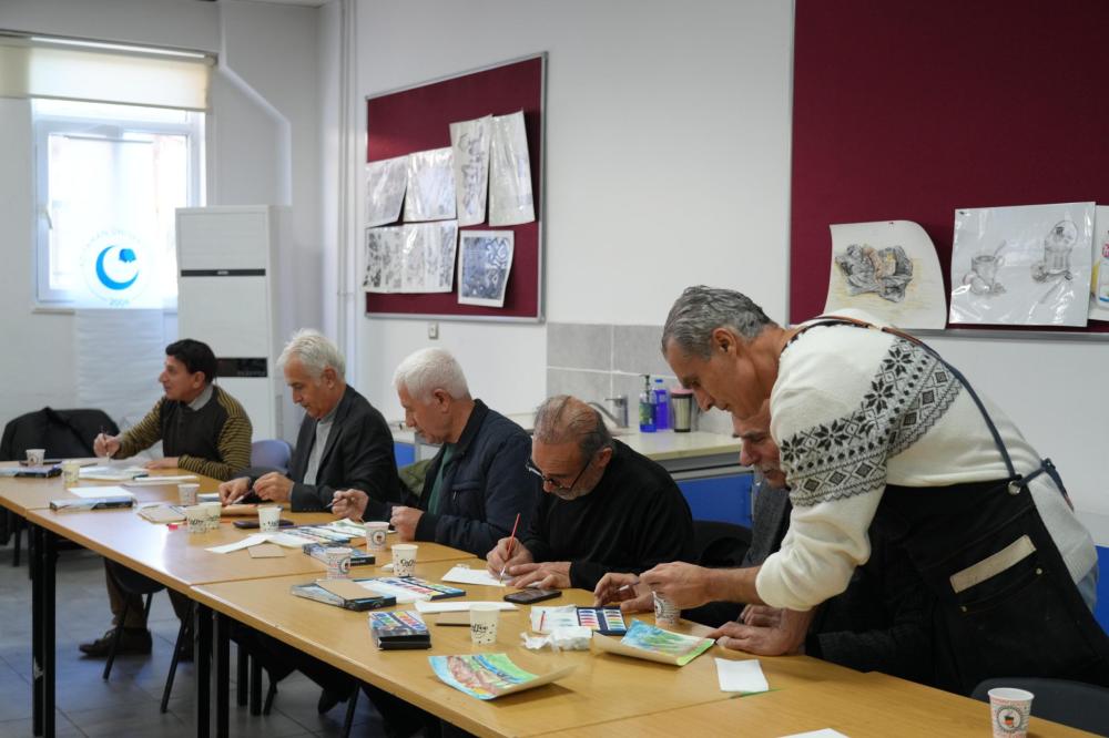 ADIYAMAN ÜNİVERSİTESİ 60+ TAZELENME ÜNİVERSİTESİ GÜZ YARIYILI KAPANIŞ TÖRENİ YAPILDI