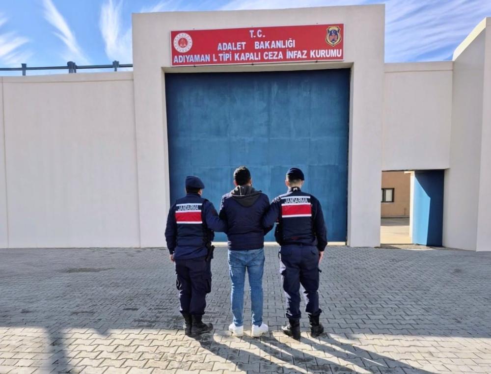 ADIYAMAN’DA JANDARMADAN ARANAN ŞAHISLARA OPERASYON: 41 GÖZALTI, 11 TUTUKLAMA