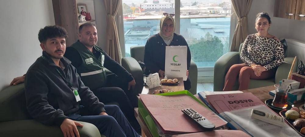 YEŞİLAY OSMANİYE ŞUBESİ’NDEN AVUKAT EMİNE SİNCER’E ZİYARET