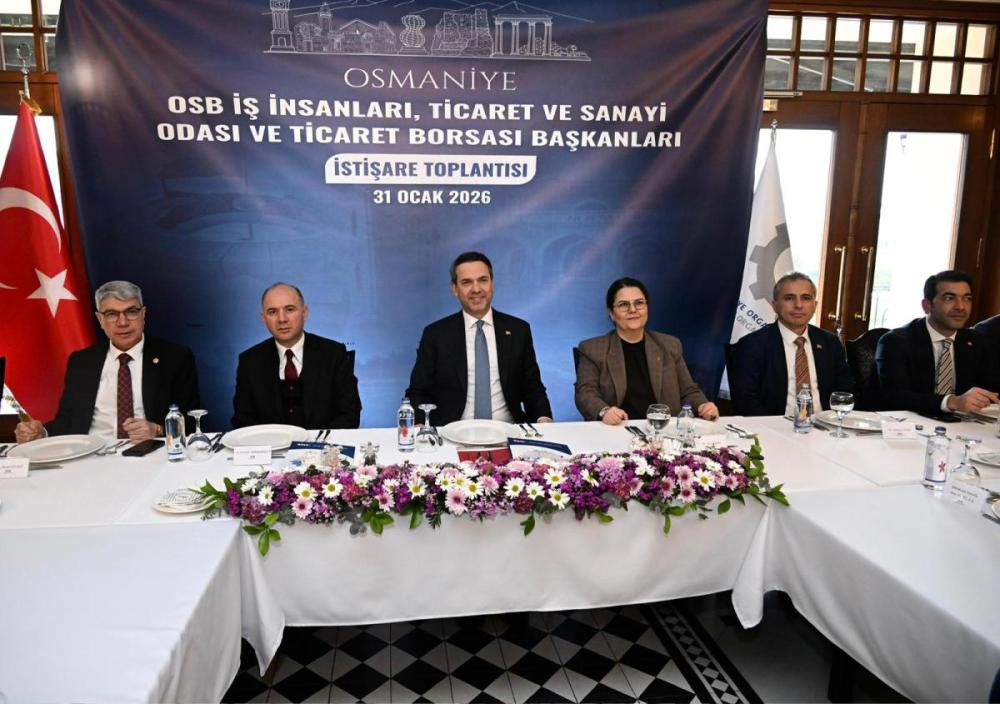 BAKAN BAYRAKTAR OSMANİYE DE İSTİŞARE TOPLANTISINA BAŞKANLIK YAPTI.