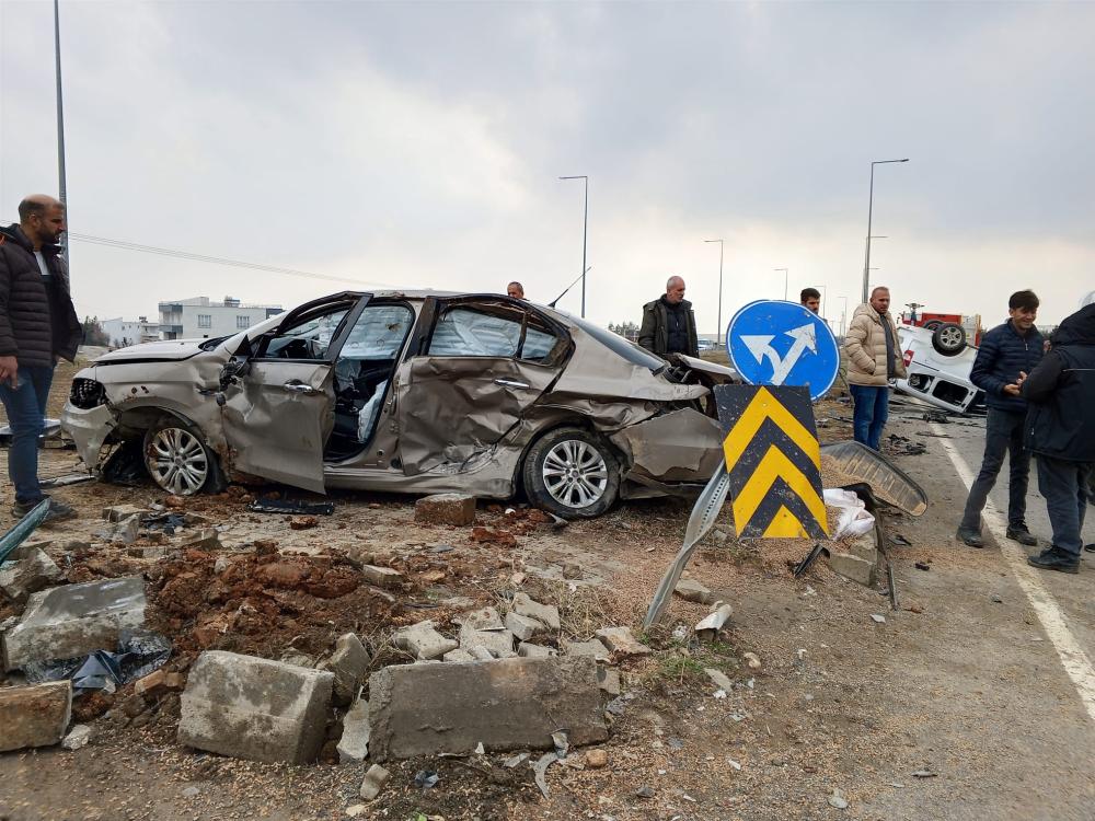 Kahta–Adıyaman Karayolunda Feci Kaza: 6 Kişi Yaralandı