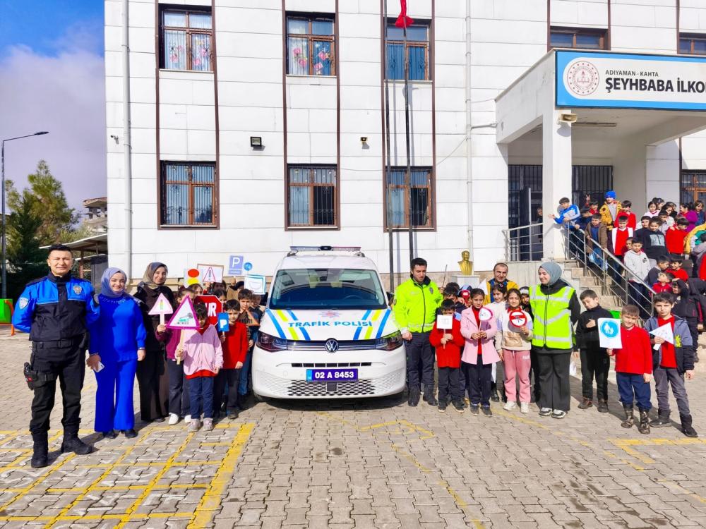 ŞEYHBABA İLKOKULU’NDA ÖĞRENCİLERE YÖNELİK POLİS DESTEKLİ BİLİNÇLENDİRME ETKİNLİĞİ