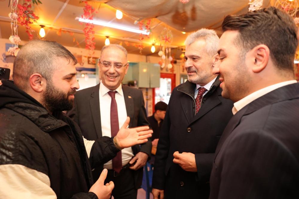 BAŞKAN YAPAR, ESNAFLA BİR ARAYA GELDİ