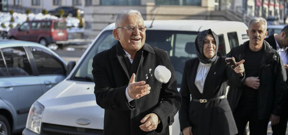 BAŞKAN BÜYÜKKILIÇ’TAN HACILAR’DA “RAMAZAN-I ŞERİF” ZİYARETLERİ