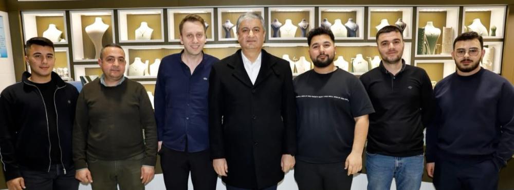 Vali Mustafa Yavuz’dan Şehitler Bulvarı’nda Esnaf Ziyareti