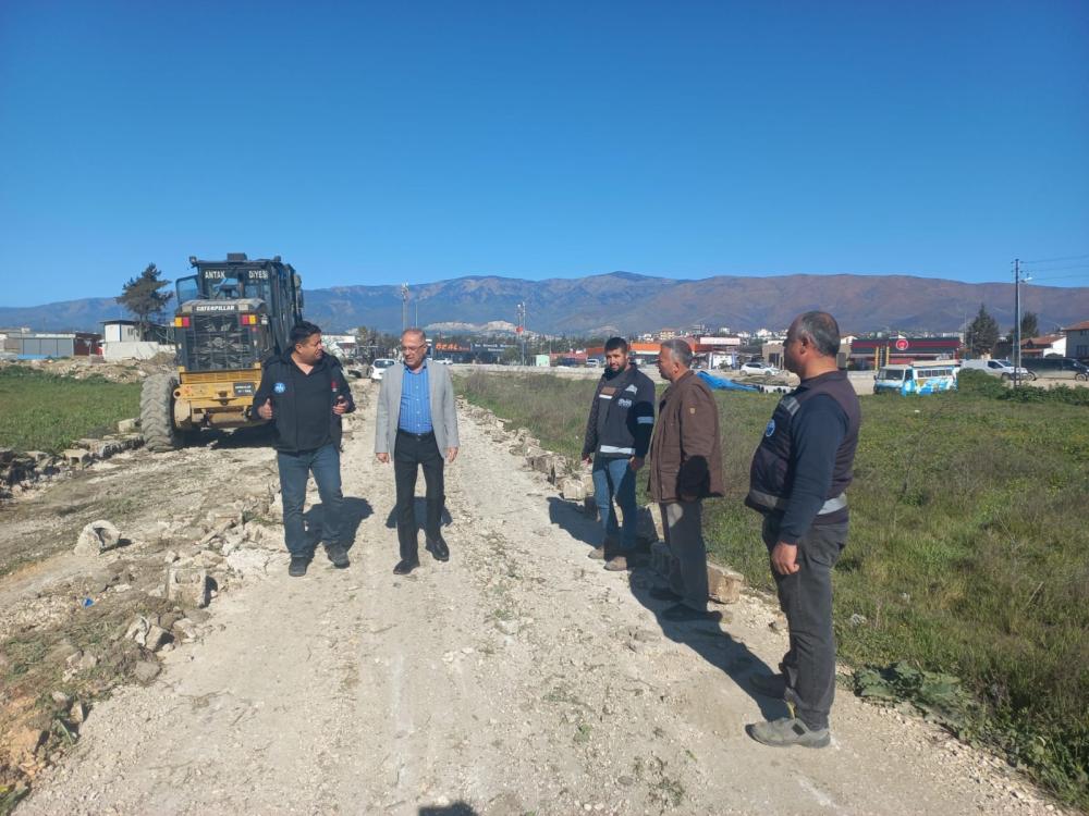 BAŞKAN YAPAR, HABİB-İ NECCAR KAVŞAĞI ÇEVRESİNDEKİ  YOL ÇALIŞMALARINI İNCELEDİ