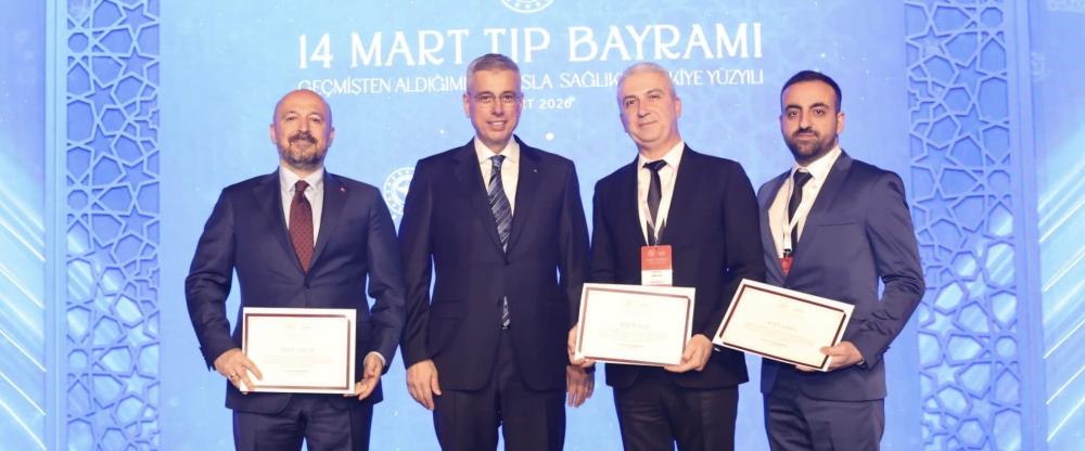 Adanalı Sağlıkçılara Türkiye’den Büyük Onur  Spot: